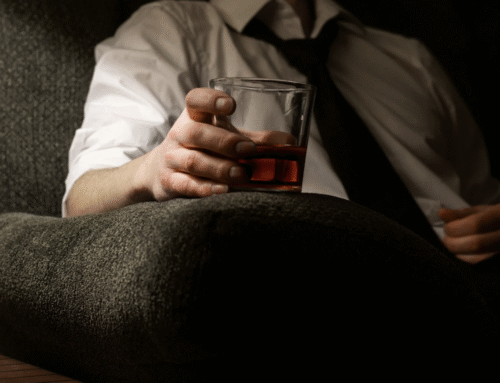 Alcohol and Anxiety: Why That Evening Drink Could Be Making Things Worse